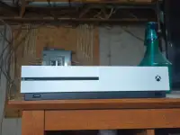 Xbox 1 gaming console 