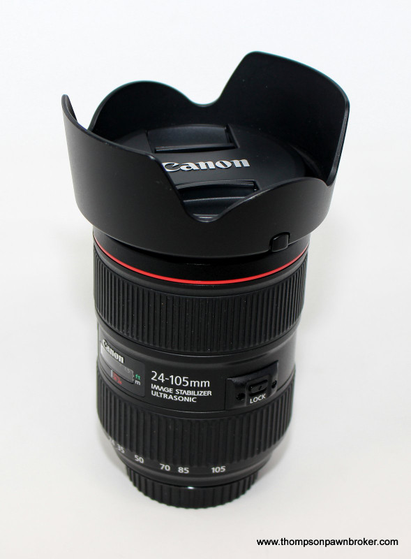 CANON 24-105MM CAMERA LENS & BAG (F/4L IS II USM) in Cameras & Camcorders in Hamilton