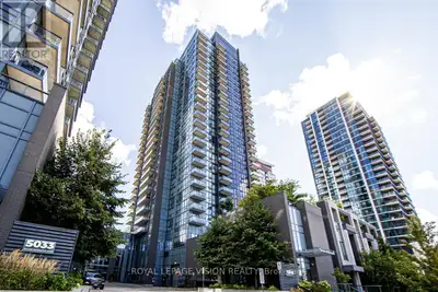 Beautiful condo at Hurontario and Eglinton - 6 x 8 feet den for rent short term or long term - wifi,...