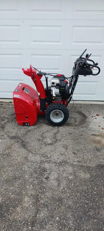 27" Craftsman Snow Blower, View more