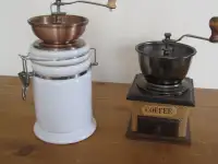 VINTAGE COFFEE MILLS, Hand-Grinders, Ceramic and Wood