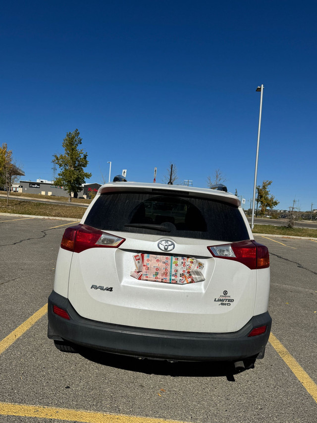 2013 Toyota Rav 4 in Cars & Trucks in Calgary