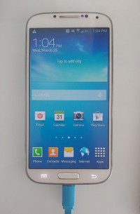 UNLOCKED Samsung Galaxy S5 - Shimmery White