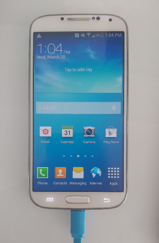 UNLOCKED Samsung Galaxy S5 - Shimmery White in Cell Phones in Mississauga / Peel Region