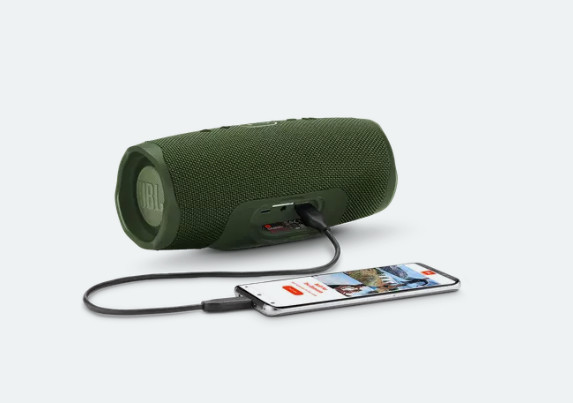 JBL Charge 4 Portable Bluetooth Speaker (Forest Green) in Speakers in Regina - Image 4