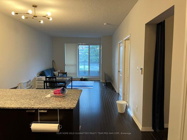 Sublet 1+1 furnished unit, 735 sqft at Bloor-Yonge for summer in Short Term Rentals in City of Toronto - Image 3