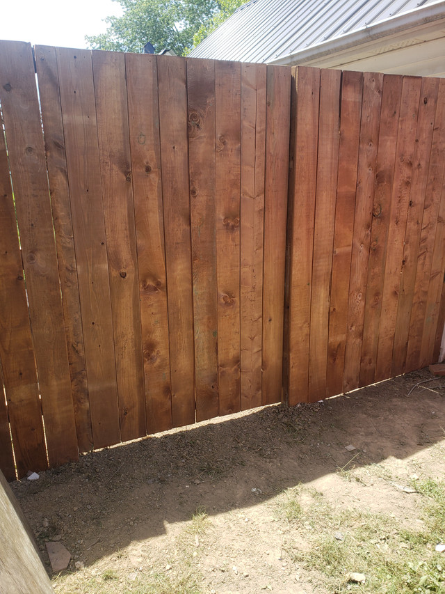 REPAIR FENCE/DECK AND WHEELCHAIR RAMPS - Leamington in Other in Leamington - Image 3