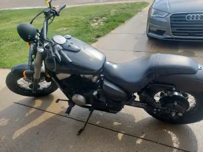 2012 Honda Phantom.Mate black. LED hedlight, Vance & Hines pipes. LED tail lights. Fi2000 tuning chi...