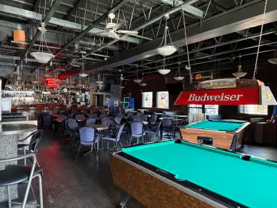 Server/bartenderess, waiter/ess, View more