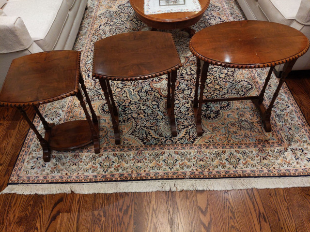 Unique antique set of nesting tables in Coffee Tables in City of Toronto - Image 2