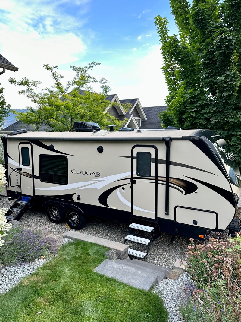2019 Keystone Cougar 24SABWE Travel Trailers & Campers Kamloops