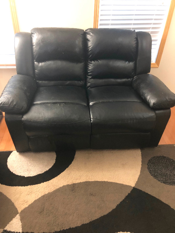 FREE 3 PIECE RECLINER SET (COUCH LAZYBOY SOFA) Couches Futons