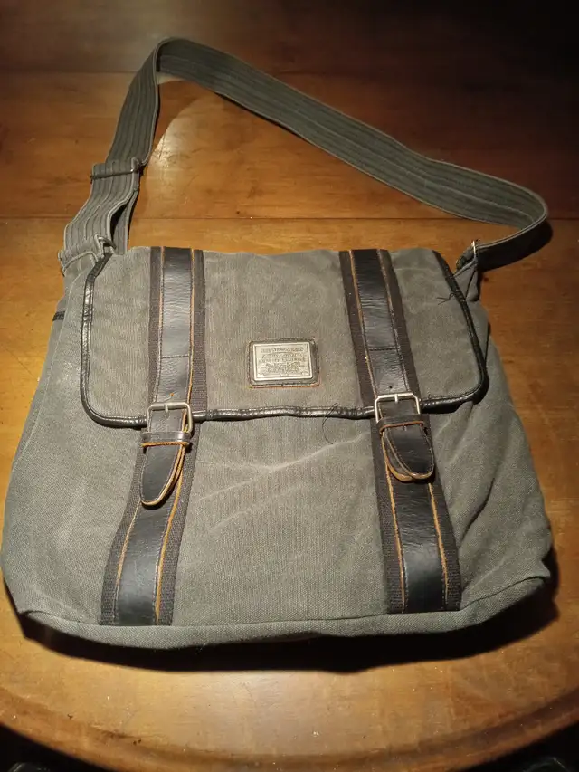 Levi's Bag