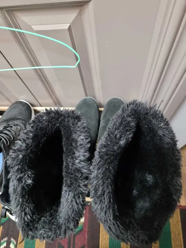women's  Blondo winter dress boots in Women's - Shoes in Edmonton - Image 4