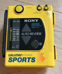 Sony WalkMan WM-F73 Cassette parts tuner works 