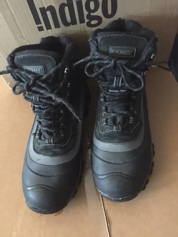 KHOMBU Men Waterproof Winter Fleet Hiking Boots Siz 9 Grey/Black in Men's Shoes in Markham / York Region - Image 2