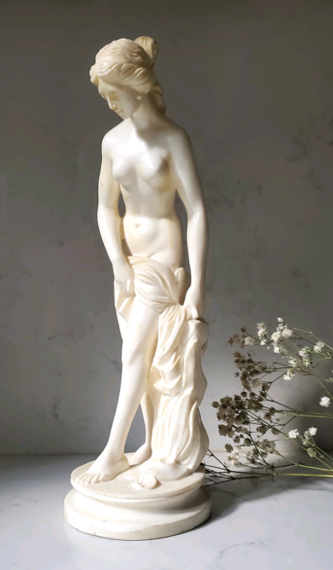 Vintage Alabaster Greek Goddess Statue Sculpture Figurine in Arts & Collectibles in City of Toronto