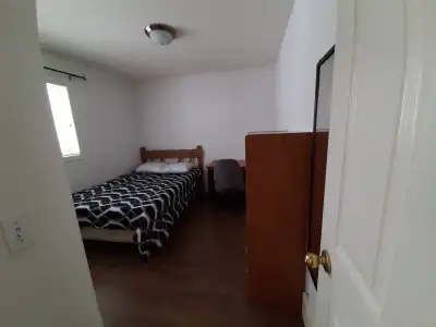 MOVE IN TODAY-Fully furnished- Nice, quiet and clean SINGLE ROOM FOR RENT- with negotiable short ter...