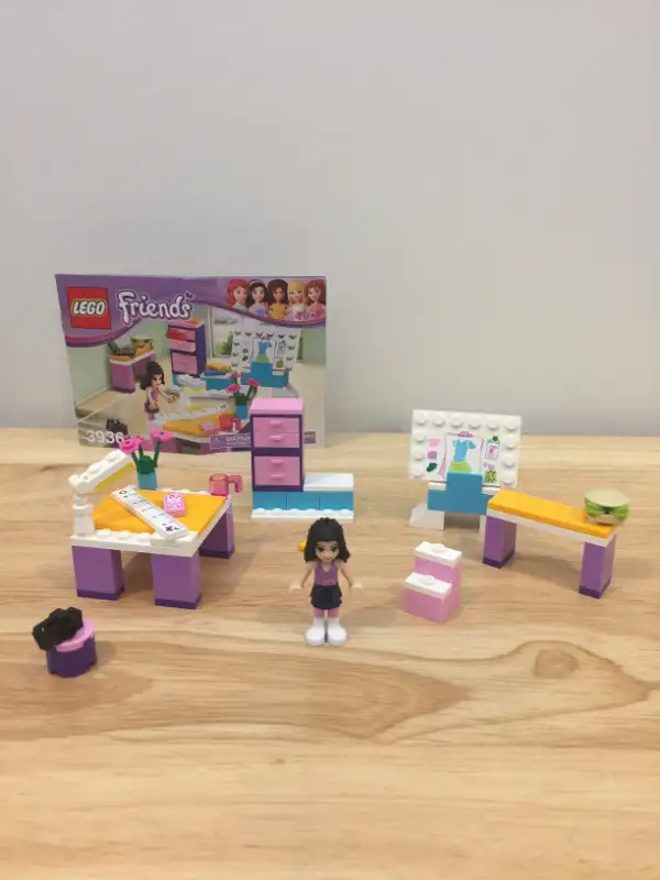 Lego Friends Emma's Fashion Design # 3936 in Toys & Games in Medicine Hat - Image 2