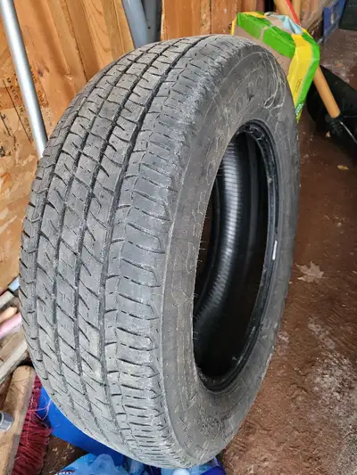 1 x P225/65R16 Firestone Champion Fuel Fighter