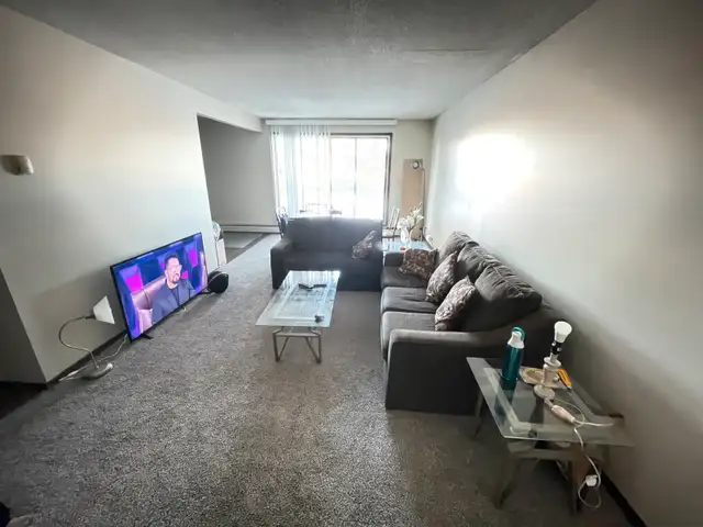 Private room for Rent 63771552120705121