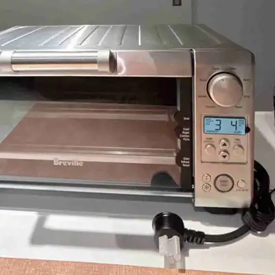 BUY NOW* $100 BRAND NEW Breville Mini Smart Toasteroven, View more