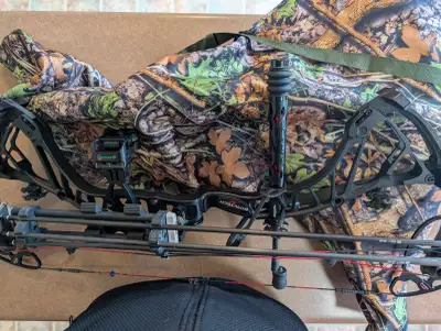 2 Bows - Bowtech RPM 360 RH Compound plus Excali.. GRZ2 XBOW, View more