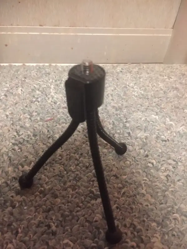 Mini Pocket Size Flexible Tripod Stand628637304417301211