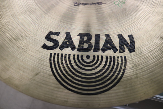 Sabian 20” AA MEDIUM RIDE (#4891) in Other in City of Halifax - Image 2