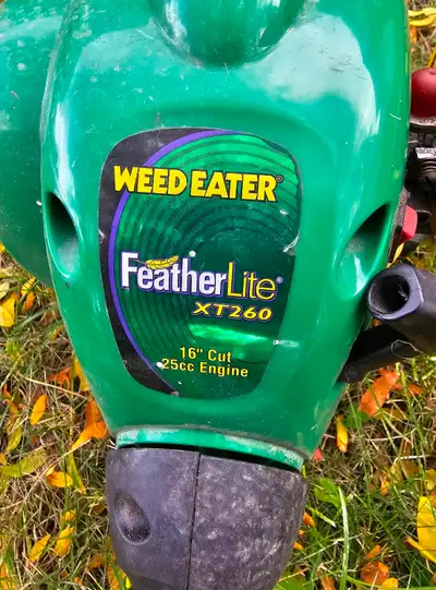 Gas weedEater FeatherLite for parts 25cc trimmer edge, View more