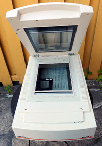 Agfa 8.5 x 14 scanner with transparency top