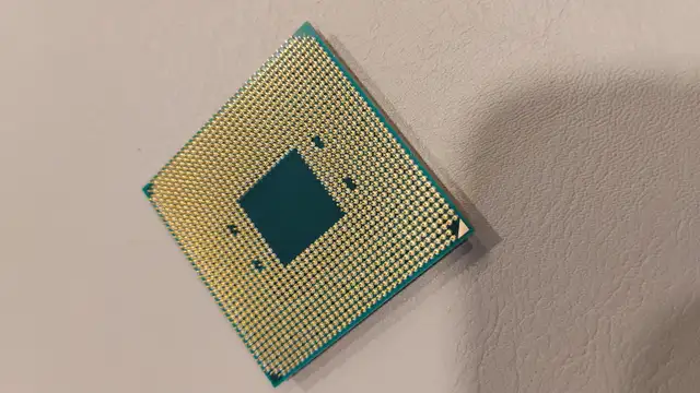 AMD Ryzen 7 1700 CPU467776997457274881