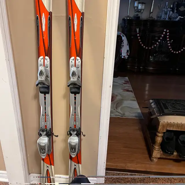 166 Rossignol  ski All mountain  with boots  in Ski in Markham / York Region - Image 4