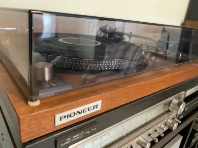Pioneer PL-71 turntable, View more