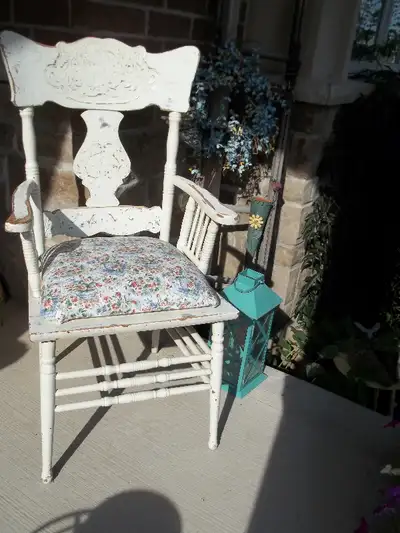 Accent or outdoor porch chair, View more