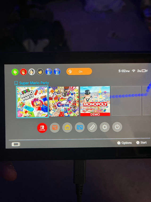 (Needs Work) Nintendo Switch  in Nintendo Switch in Edmonton - Image 4