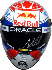 Max Verstappen signed Formula 1 F1 Memorabilia Helmet Cap