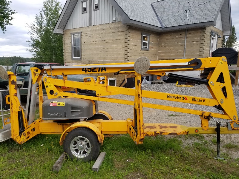Towable Manlift for sale. Heavy Equipment Timmins Kijiji