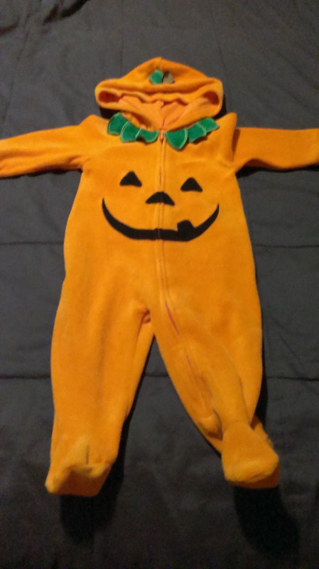 Costume d'Halloween Citrouille/Pumpkin Halloween Costume (Bébé) dans Vêtements - 3 à 6 mois  à Laval/Rive Nord