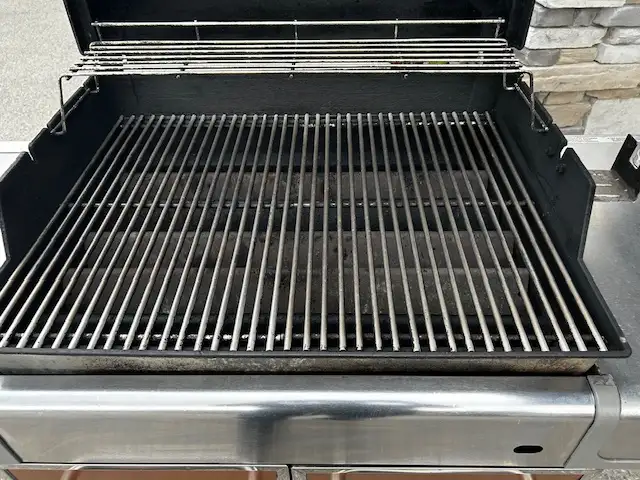 Weber Genesis Special Edition Bbq with Side Burner63234702894211122