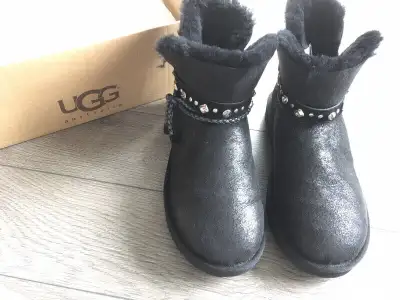 UGG Australia Boots/Bootie