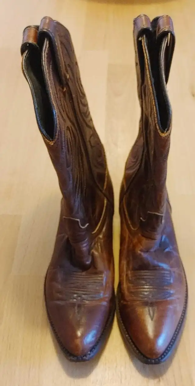 Leather Cowboy Boots in Men's Shoes in London - Image 5