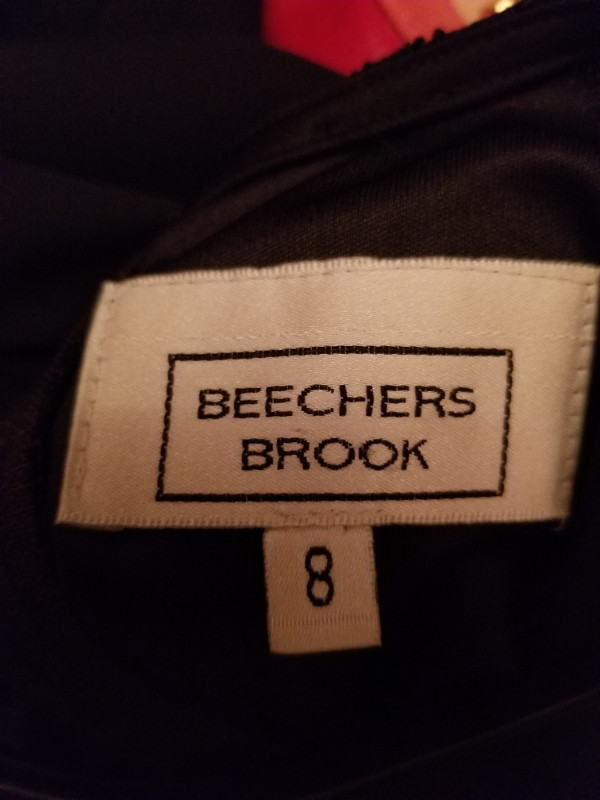 Beechers Brook Navy Blue Long Dress Size 8 in Women's - Dresses & Skirts in Oakville / Halton Region - Image 2