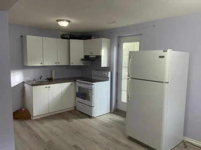 Legal Basement Suite - Taradale