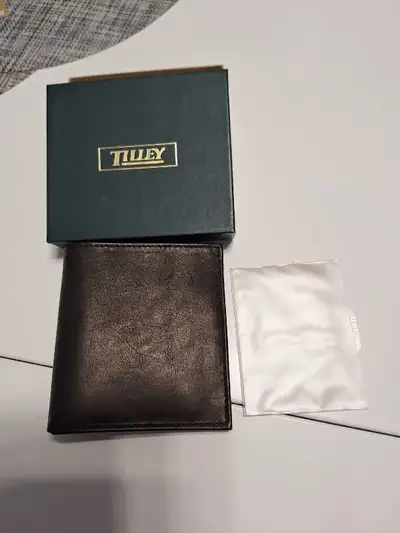 NEW TILLEYS Mens Leather Wallet, View more