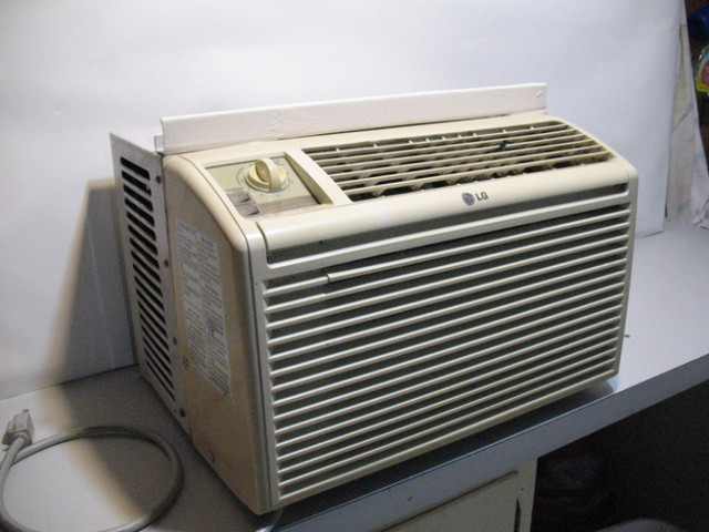 5,000 BTU Window Air Conditioner | Heaters, Humidifiers & Dehumidifiers |  City of Toronto | Kijiji