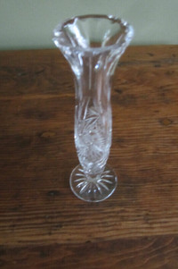 Bohemia Pinwheel Crystal Bud Vase