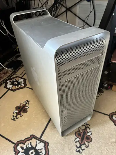 Mac Pro Desktop , View more