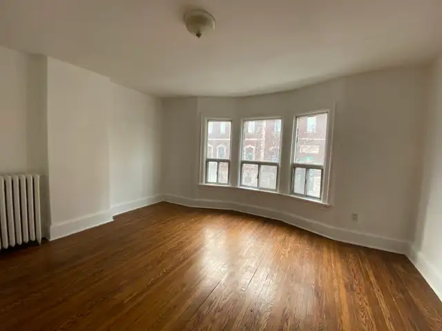 Unit For Rent - 1033 Dufferin St 2nd Floor - $2,200/month