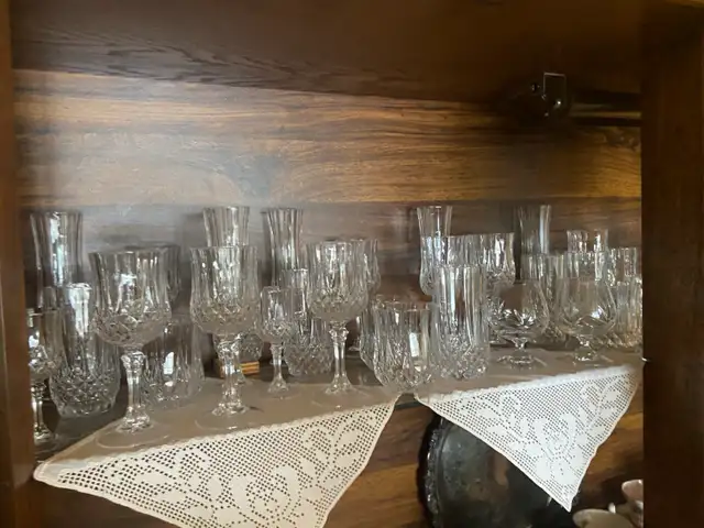 Crystal Glasses in Kitchen & Dining Wares in Laval / North Shore - Image 3